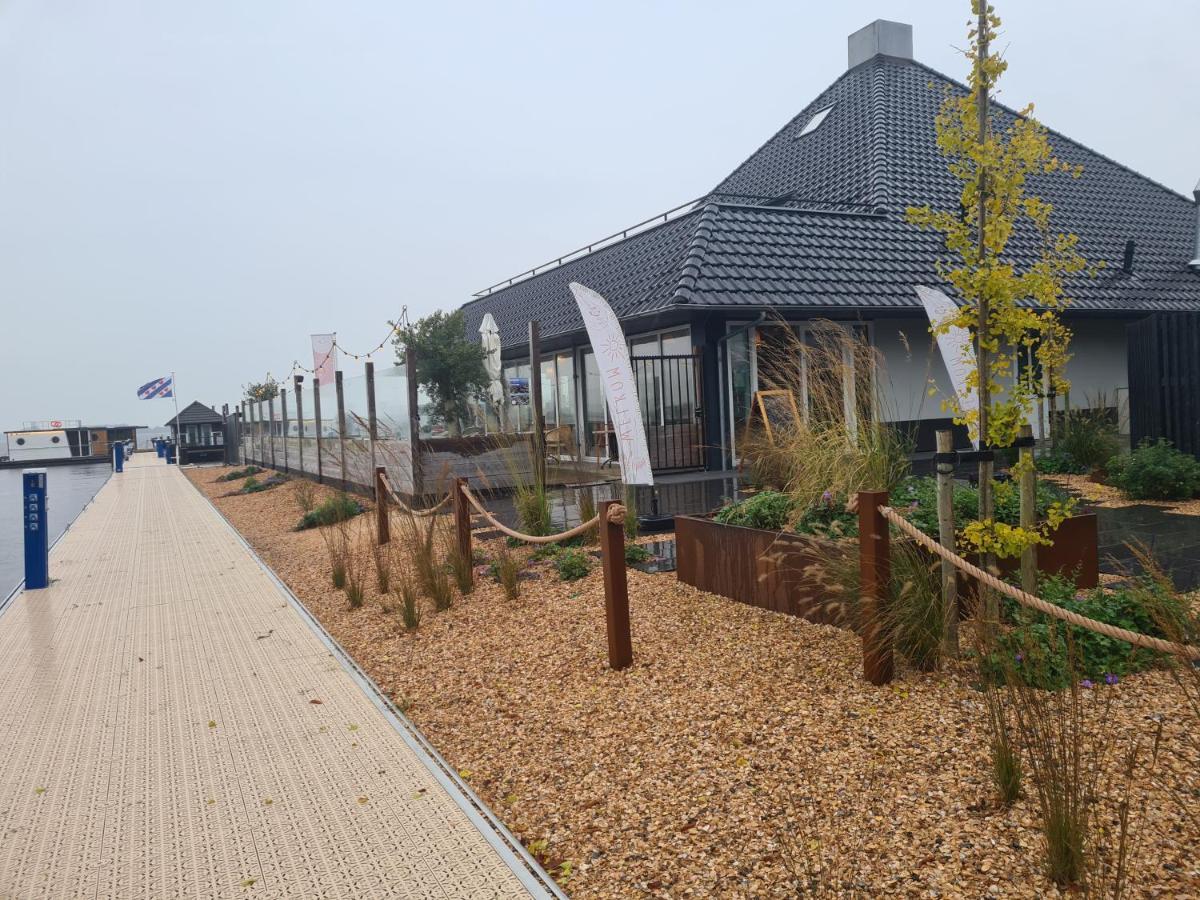 Welkom In Mijn Studio Bij Het Snekermeer ! Offingawier 外观 照片